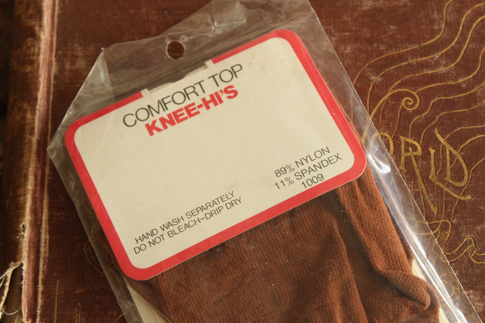Vintage 1980s 1990s Knee High Stockings,in Suntan