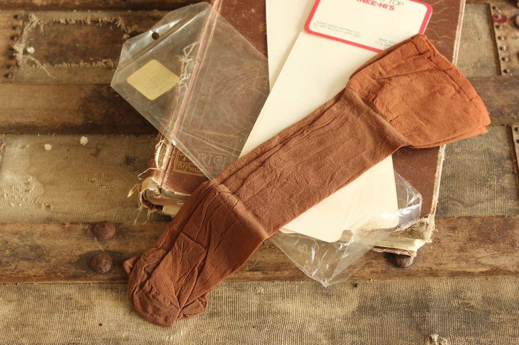 Vintage 1980s 1990s Knee High Stockings,in Suntan