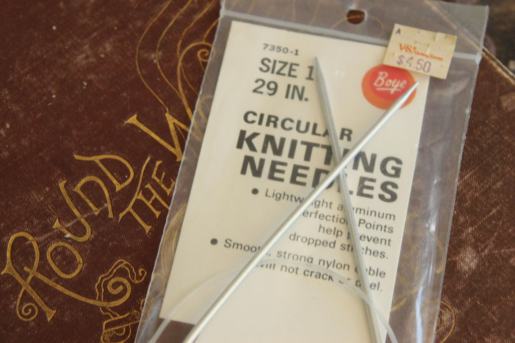 Vintage 1970s Knitting Needles, NOS Boye Size 1 Circular 29"