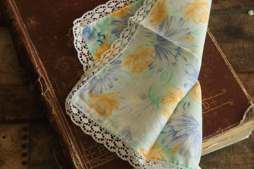 Vintage 1980s Floral Print Handkerchief