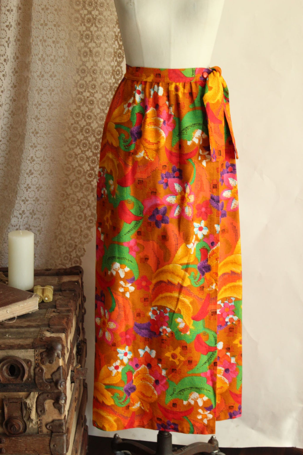 Vintage 1960s Skirt / Beverly Vogue Wrap Maxi Skirt / Flower Power