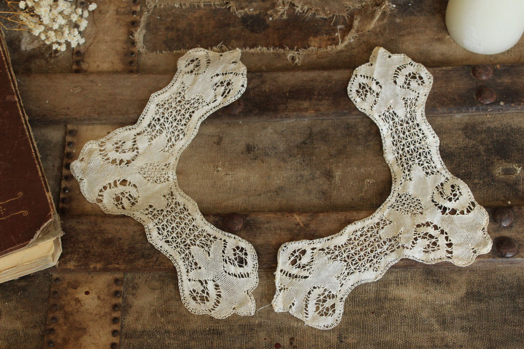 Antique Ivory Cotton Lace Collar Appliques.