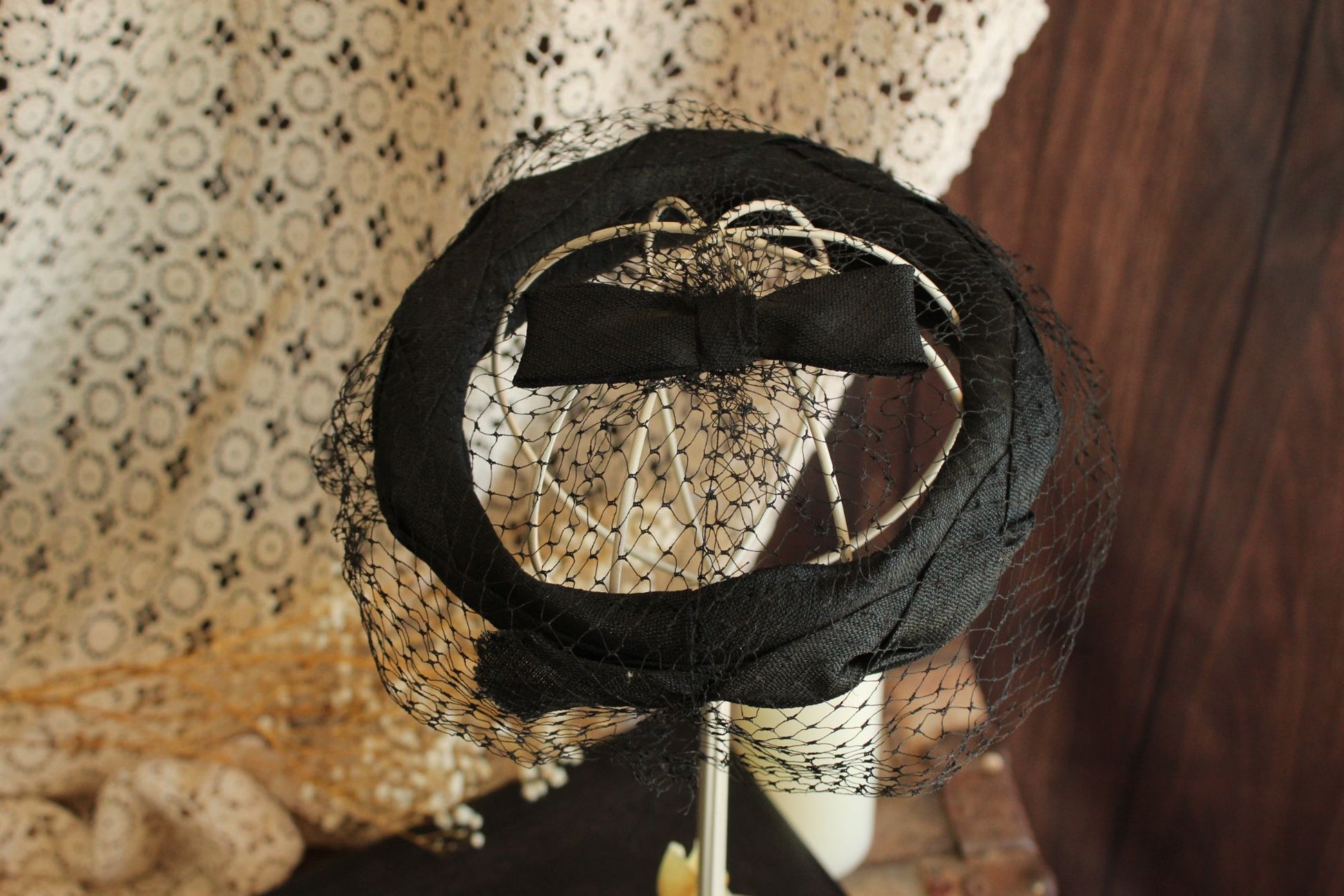 Vintage 1950s Black Silk Fascinator With Veil