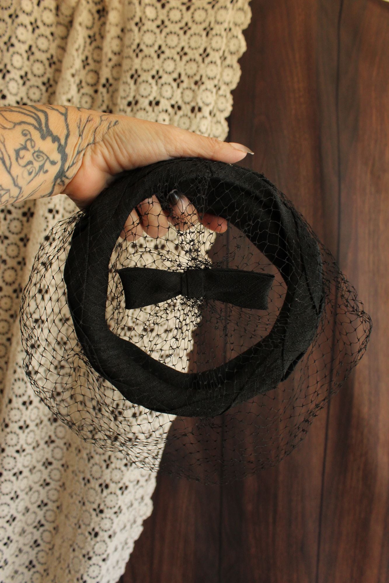 Vintage 1950s Black Silk Fascinator With Veil