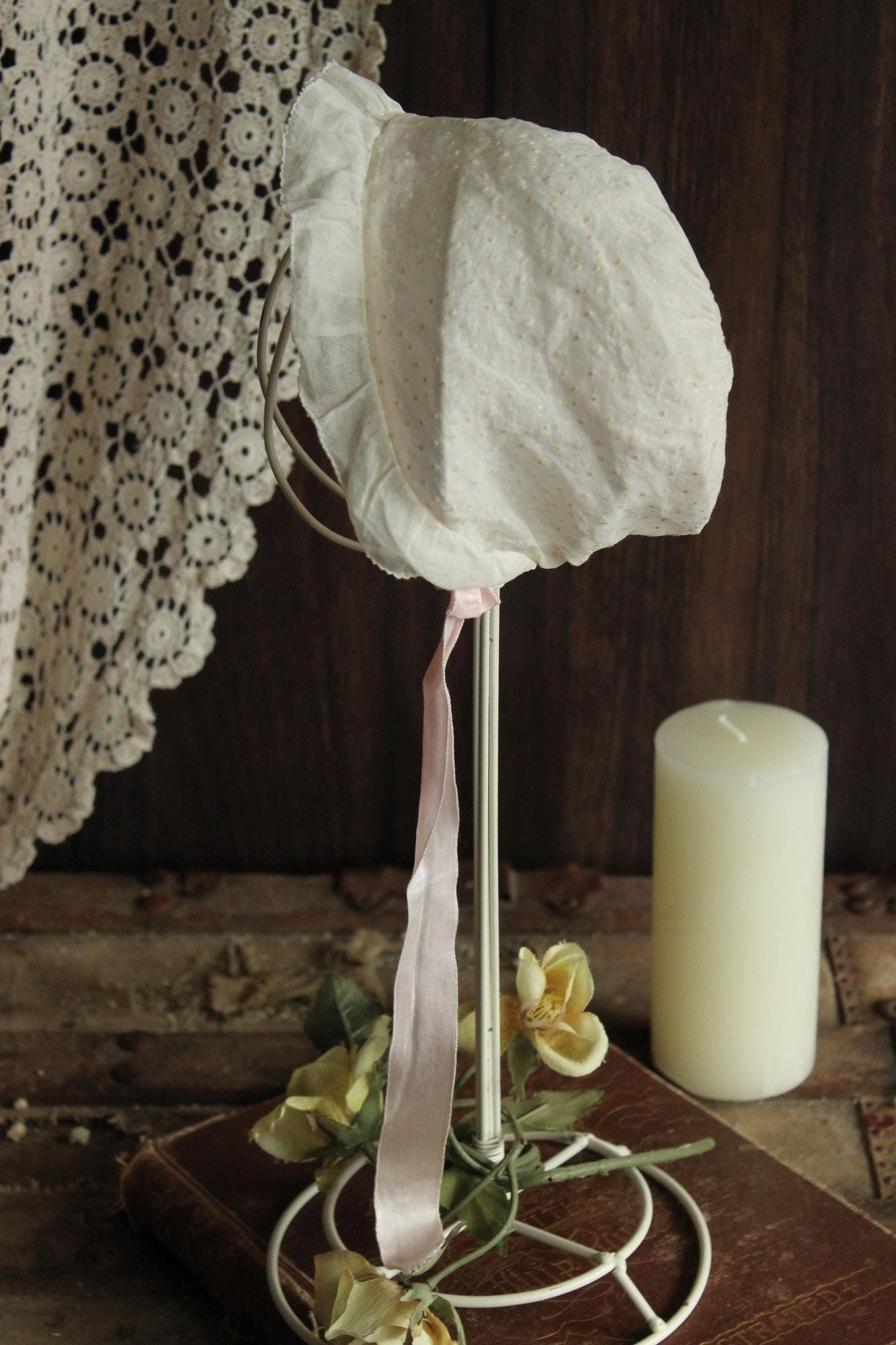 Vintage 1950s 1960s Baby Bonnet with Lace Trim and Swiss Dots