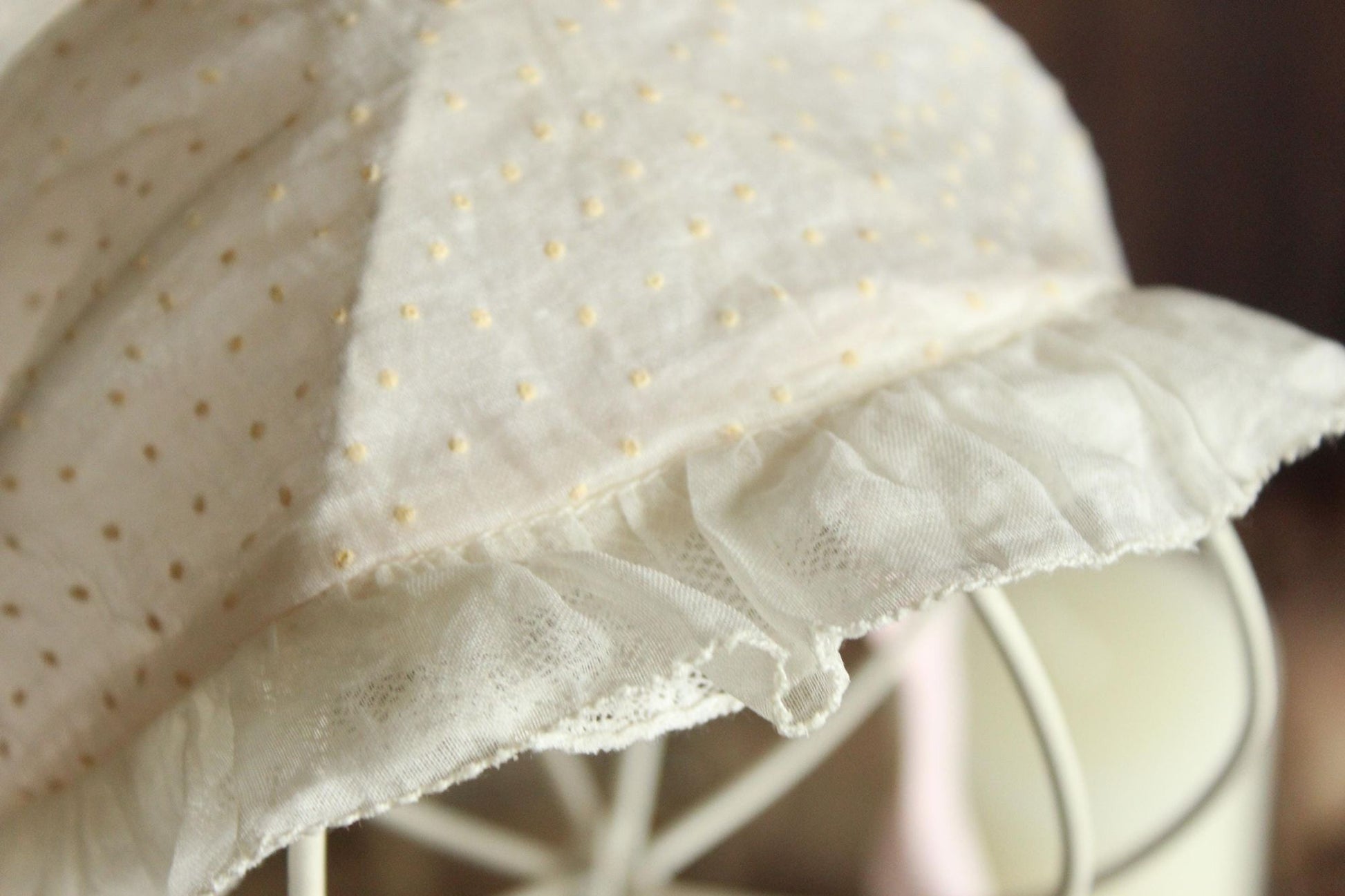 Vintage 1950s 1960s Baby Bonnet with Lace Trim and Swiss Dots