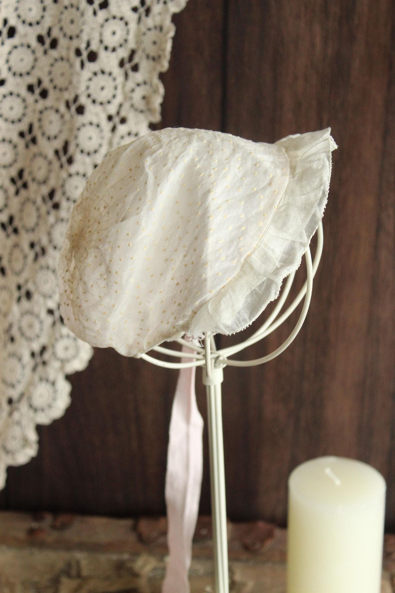 Vintage 1950s 1960s Baby Bonnet with Lace Trim and Swiss Dots