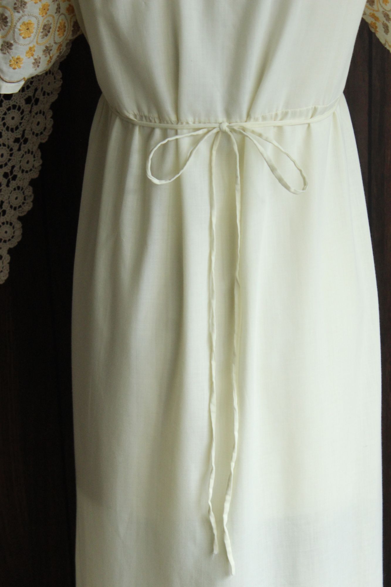 Vintage 1970s Yellow Embroidered Boho Maxidress