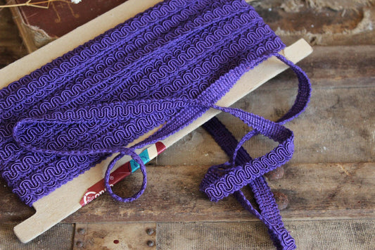 Vintage 1990s Purple Gimp Trim, Conso 1/2" Wide Scroll, 3 yards