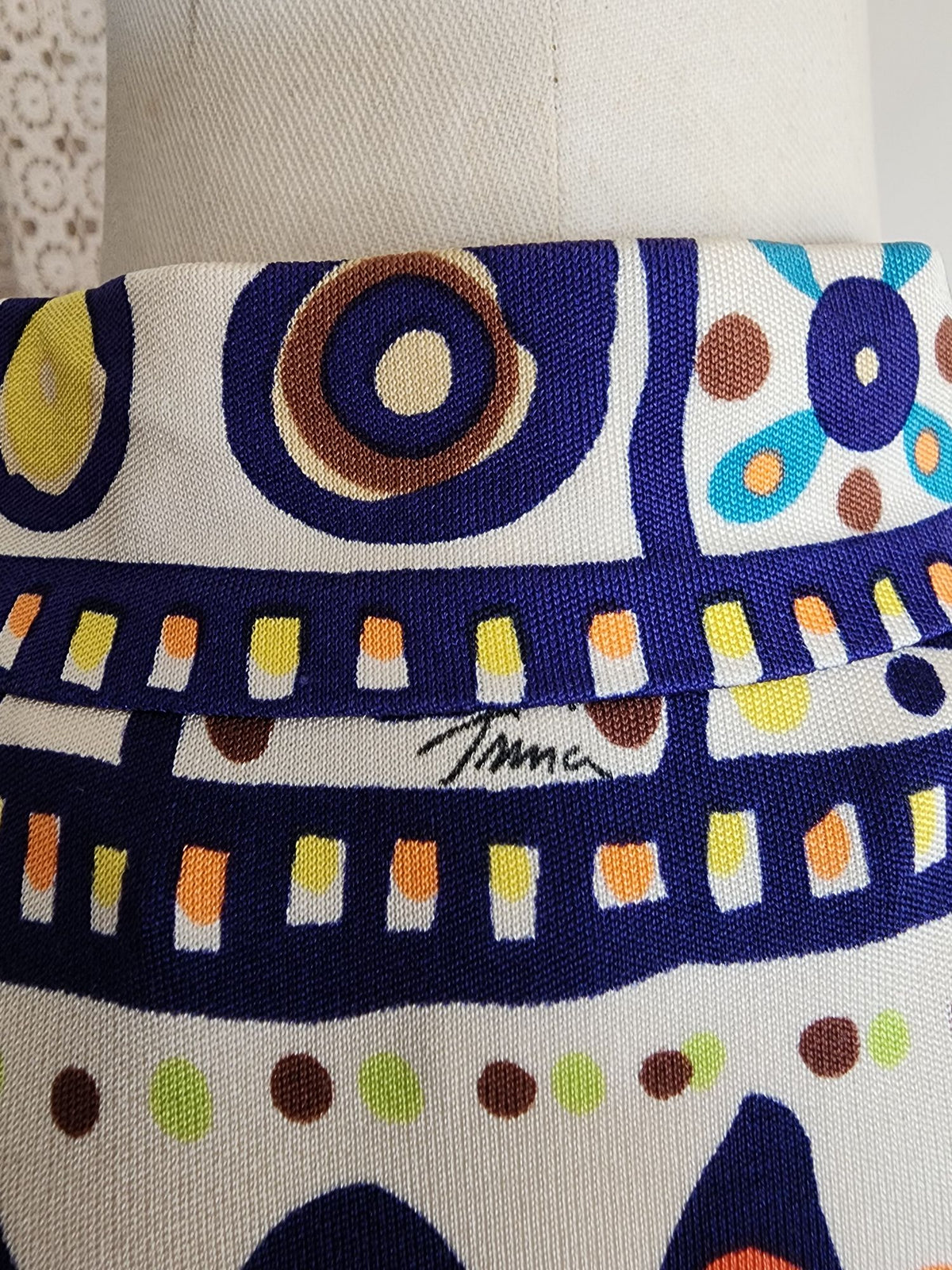 Trina Turk Womens Cricket Blouse, Silk,  Size 0, Tribal Pattern in Orange and Navy