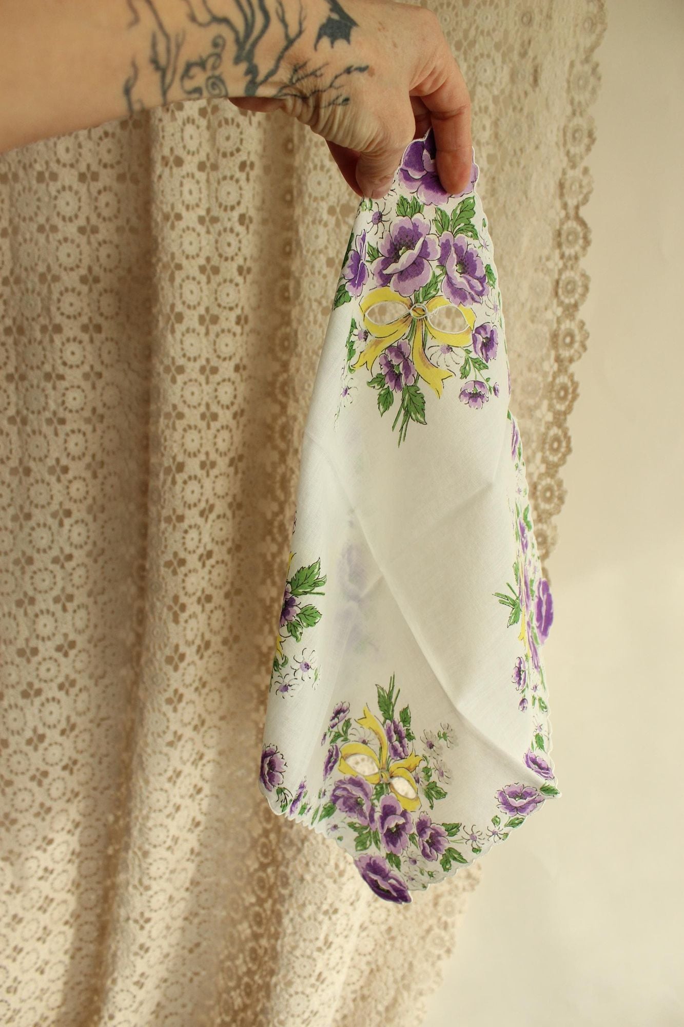 Vintage 1950s Purple Roses with Yellow Ribbon Handkerchief