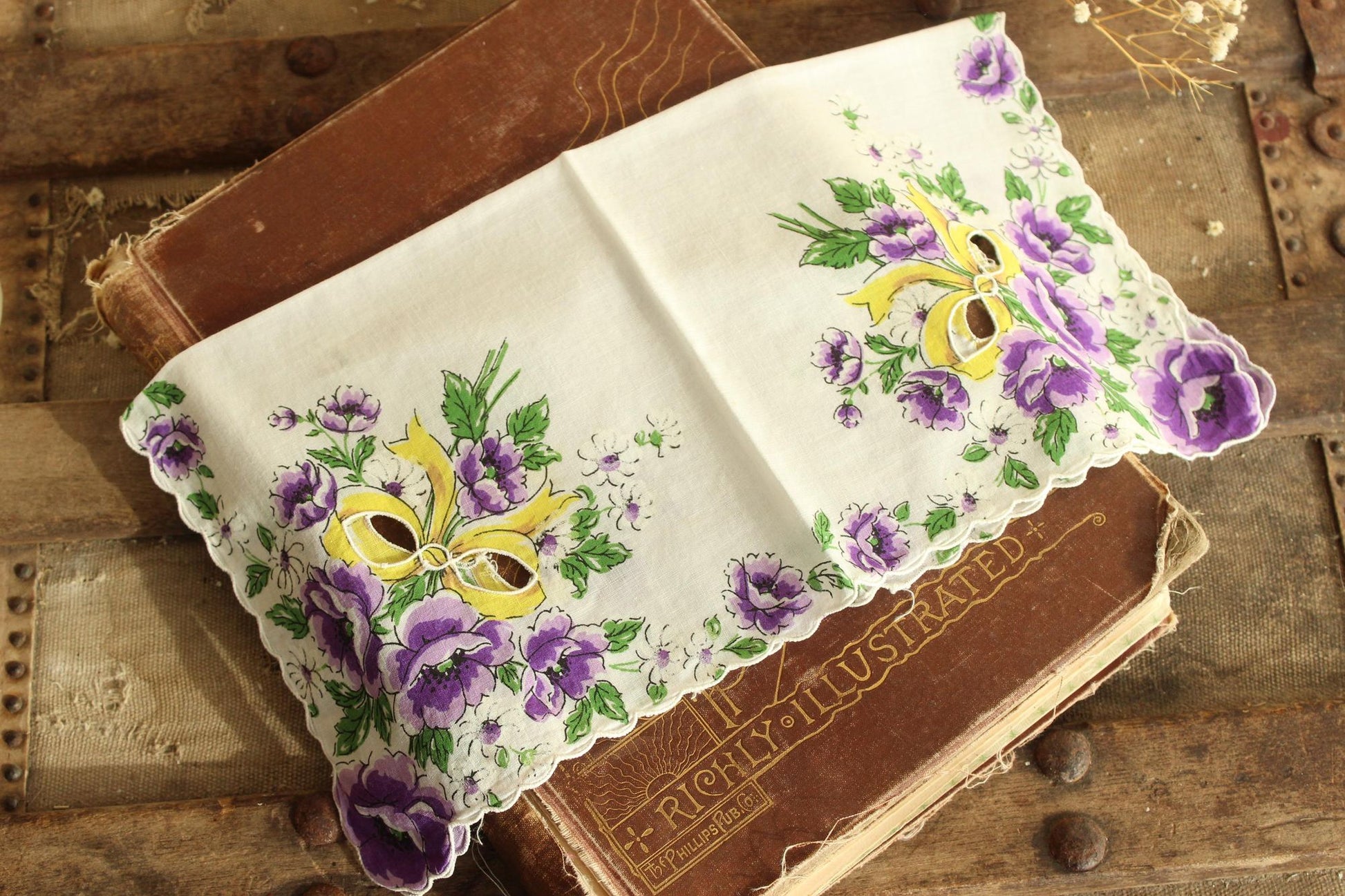 Vintage 1950s Purple Roses with Yellow Ribbon Handkerchief