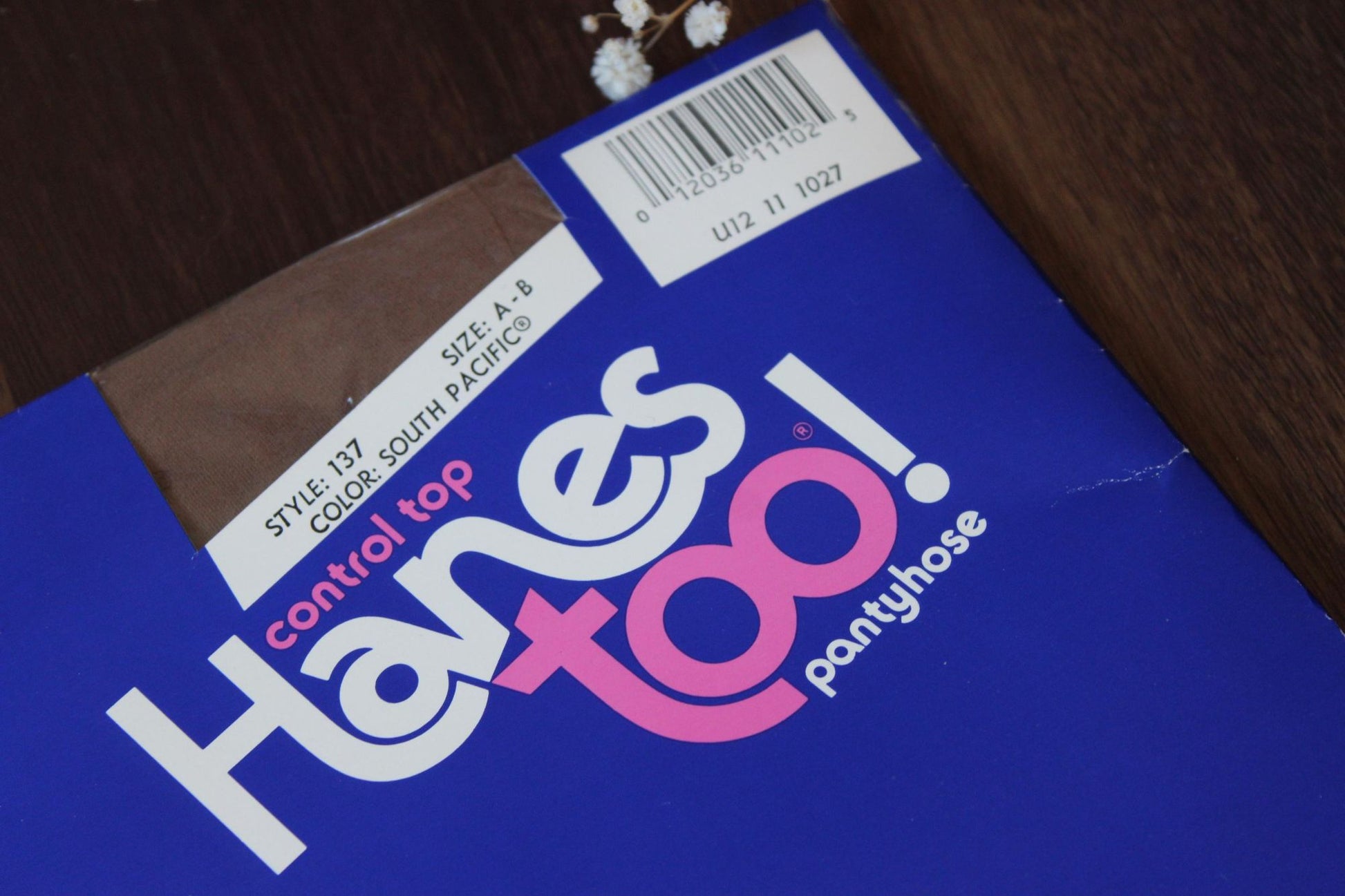 Vintage 1980s 1990s Pantyhose, New NOS Hanes Too, Control Top Size AB South Pacific