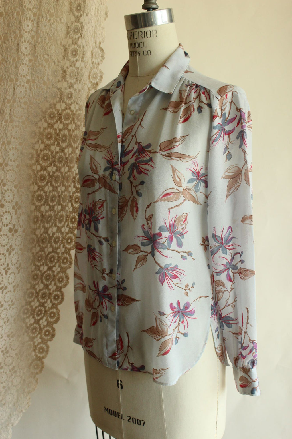 Vintage 1980s 1990s Pale Blue Gray Chiffon with a Floral Print Blouse