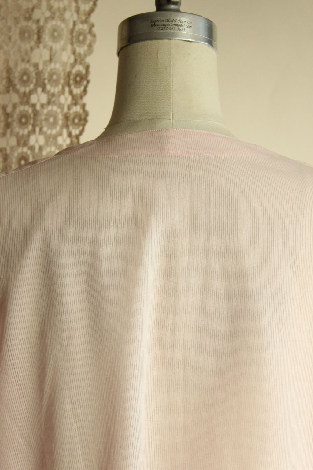Vintage 1940s 1950s Pale Pink Pinstripe Bed Jacket
