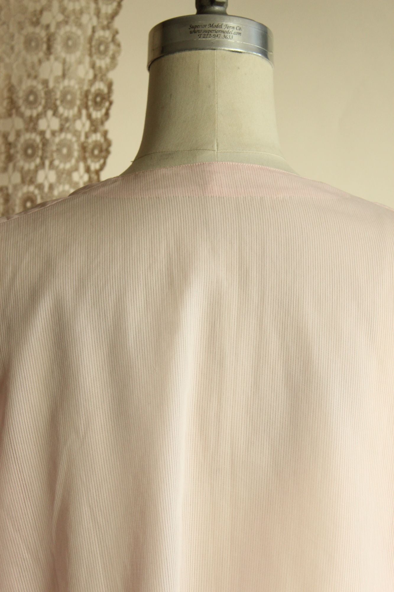 Vintage 1940s 1950s Pale Pink Pinstripe Bed Jacket