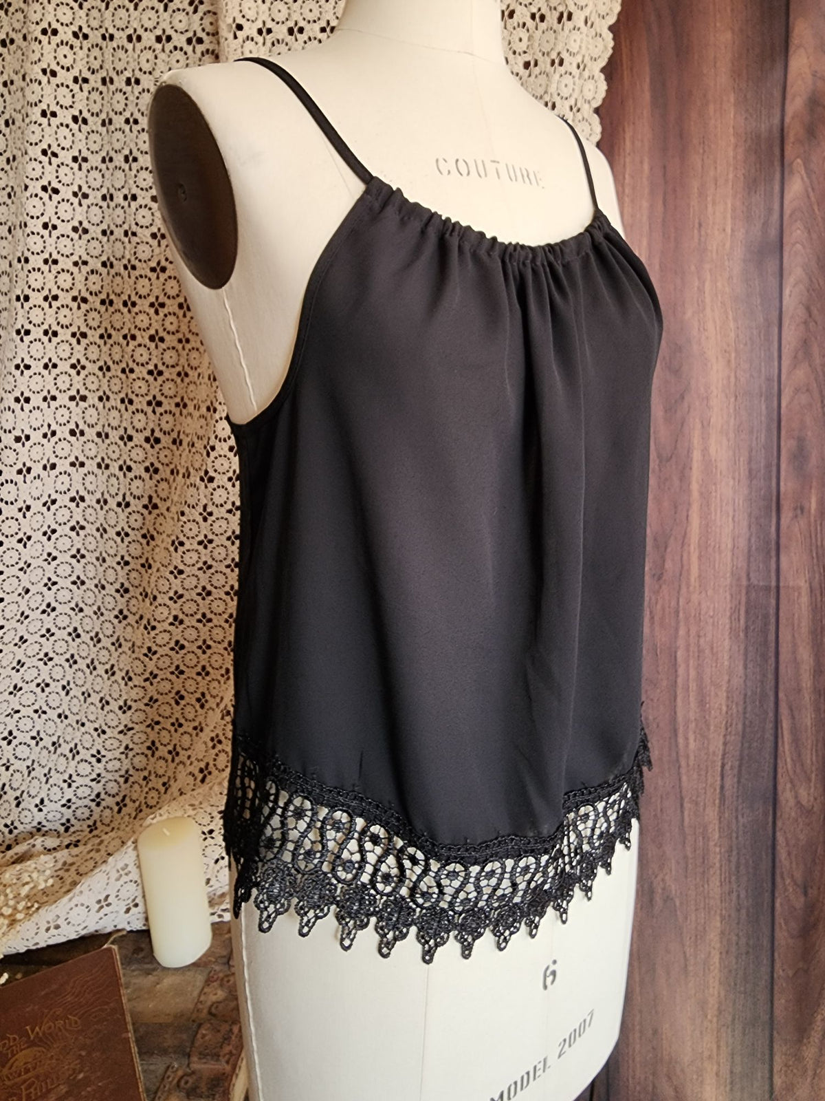 Oboe Womens Top, Black Spaghetti Strap, Size Large, Lace Trim