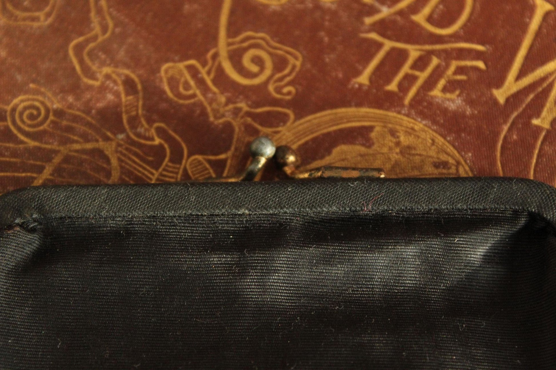 Vintage 1940s Black Moire Taffeta Coin Purse