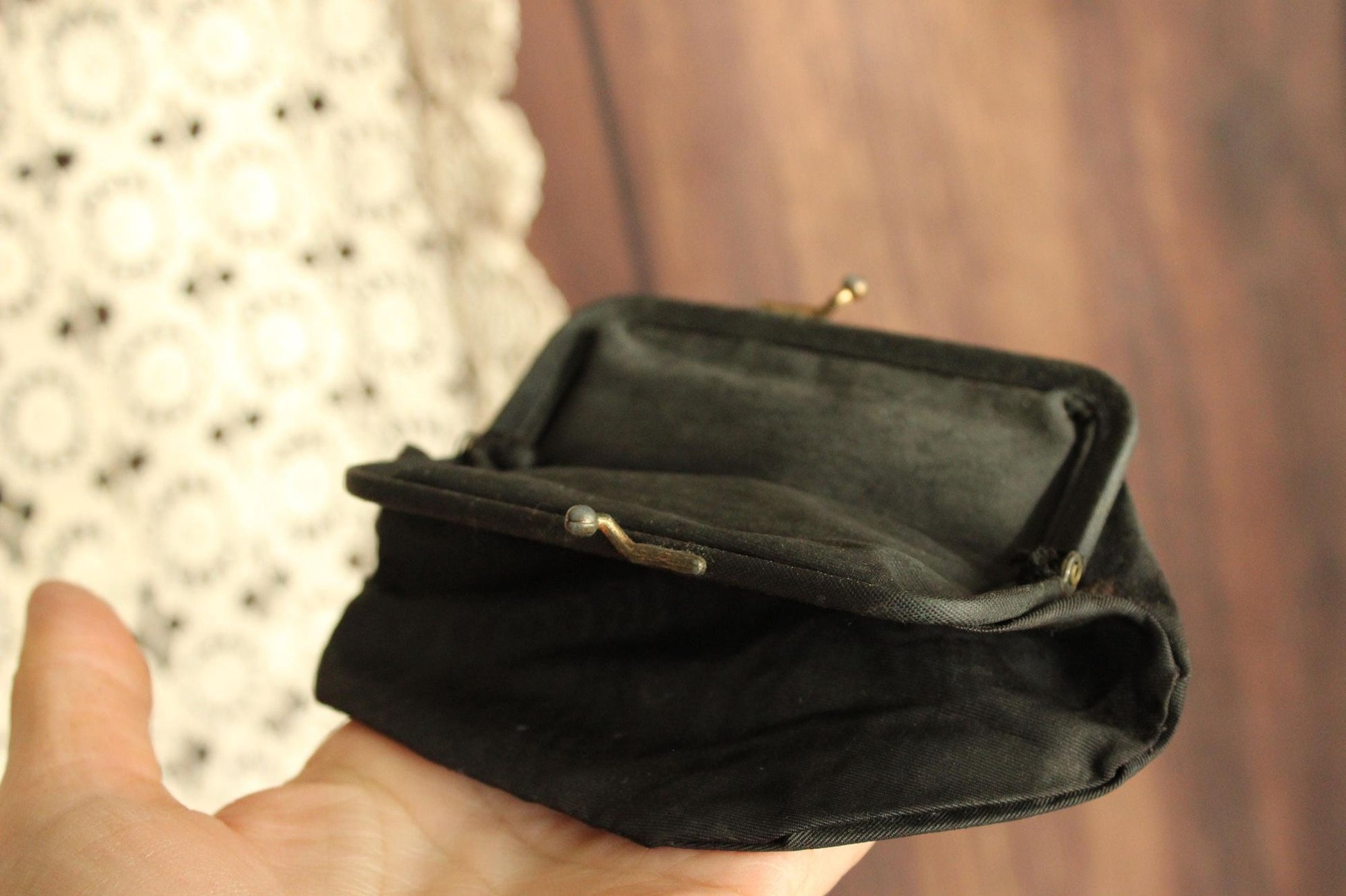 Vintage 1940s Black Moire Taffeta Coin Purse