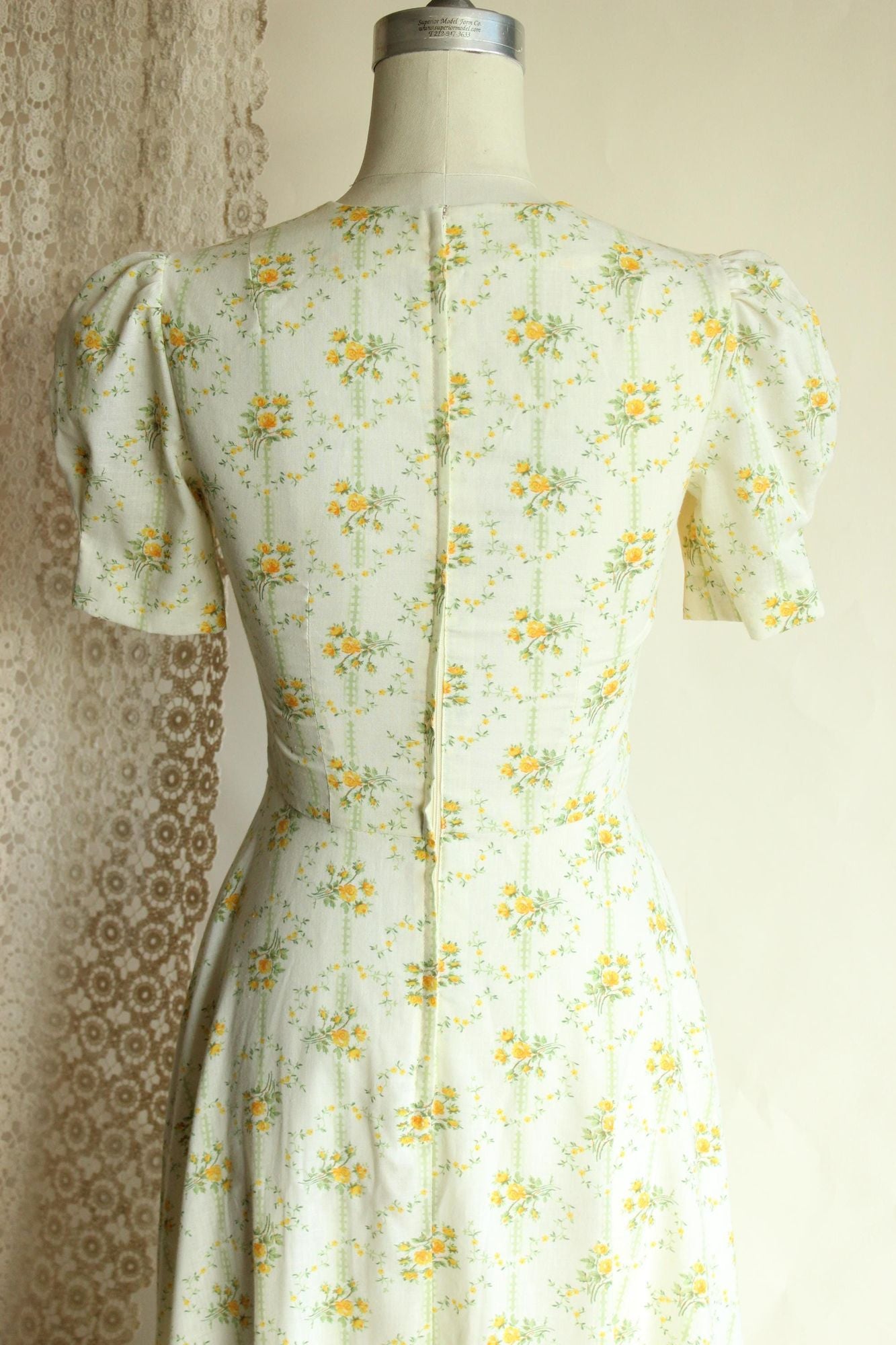 Vintage 1970s Floral Print Prairie Maxi dress with yellow and green flowers