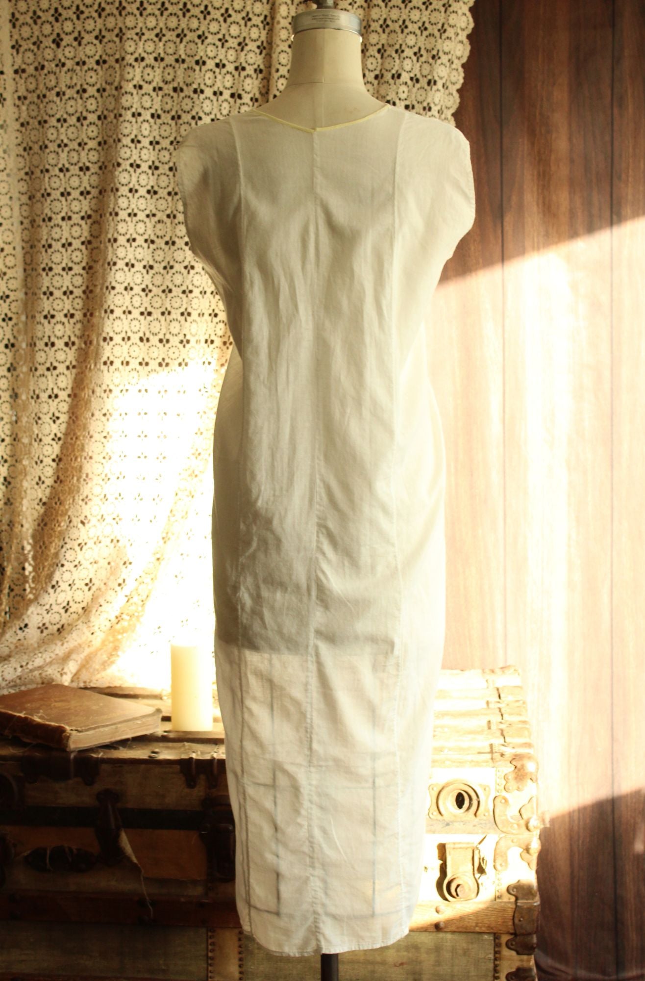 Antique 1910s 1920s White Cotton Embroidered Nightgown
