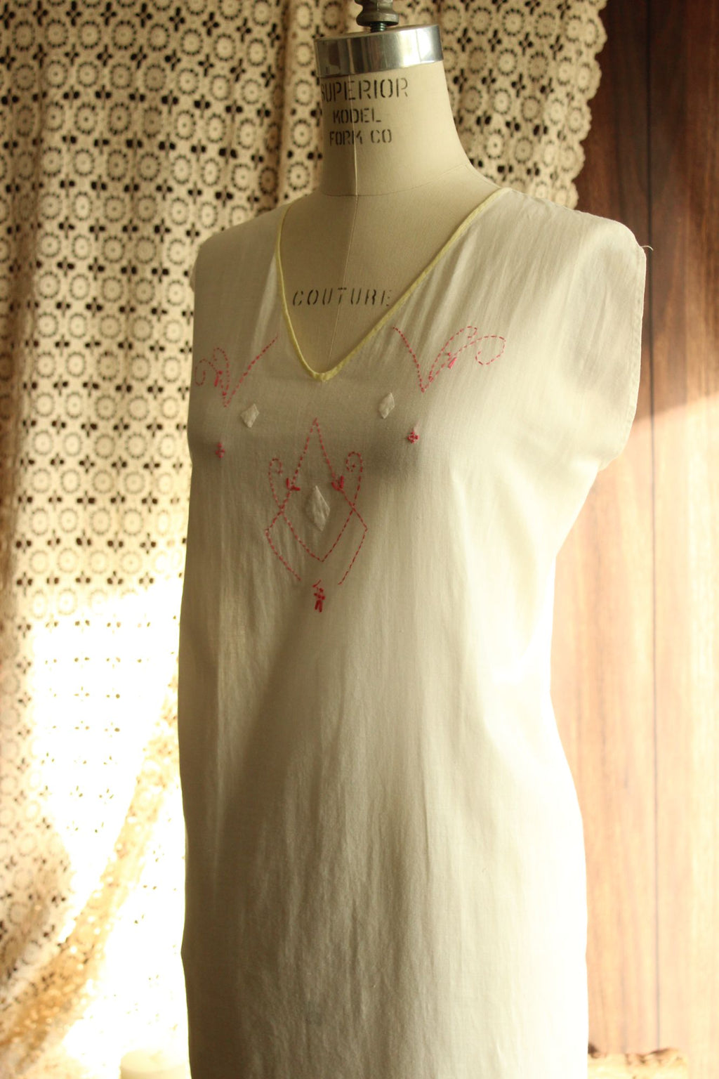 Antique 1910s 1920s White Cotton Embroidered Nightgown