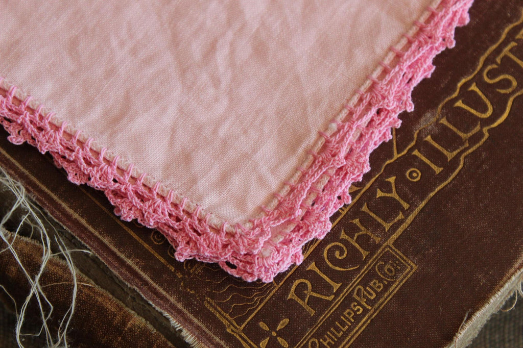 Vintage 1950s 1960s Pink Linen Handkerchief With Crochet Lace Trim