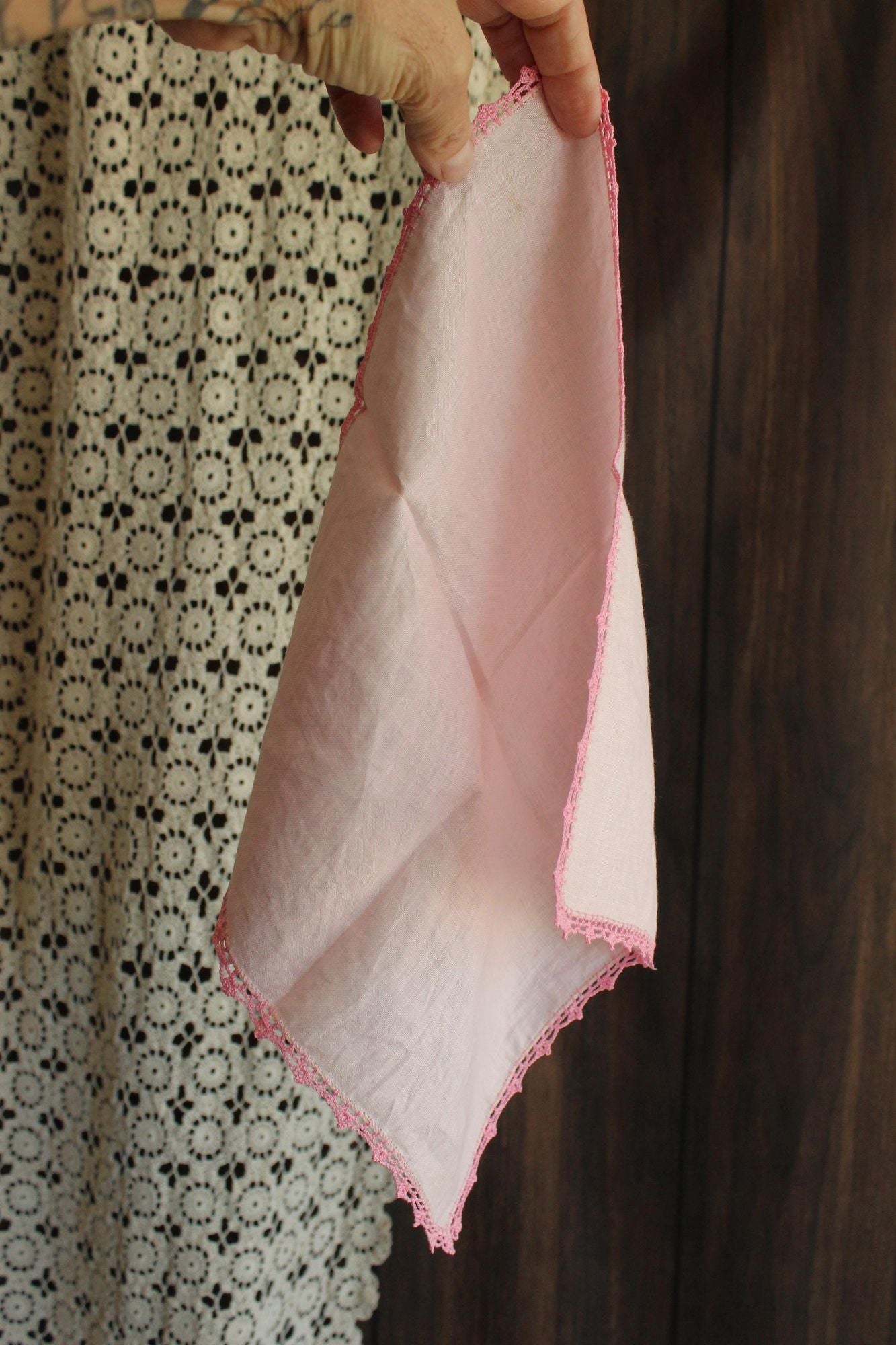 Vintage 1950s 1960s Pink Linen Handkerchief With Crochet Lace Trim