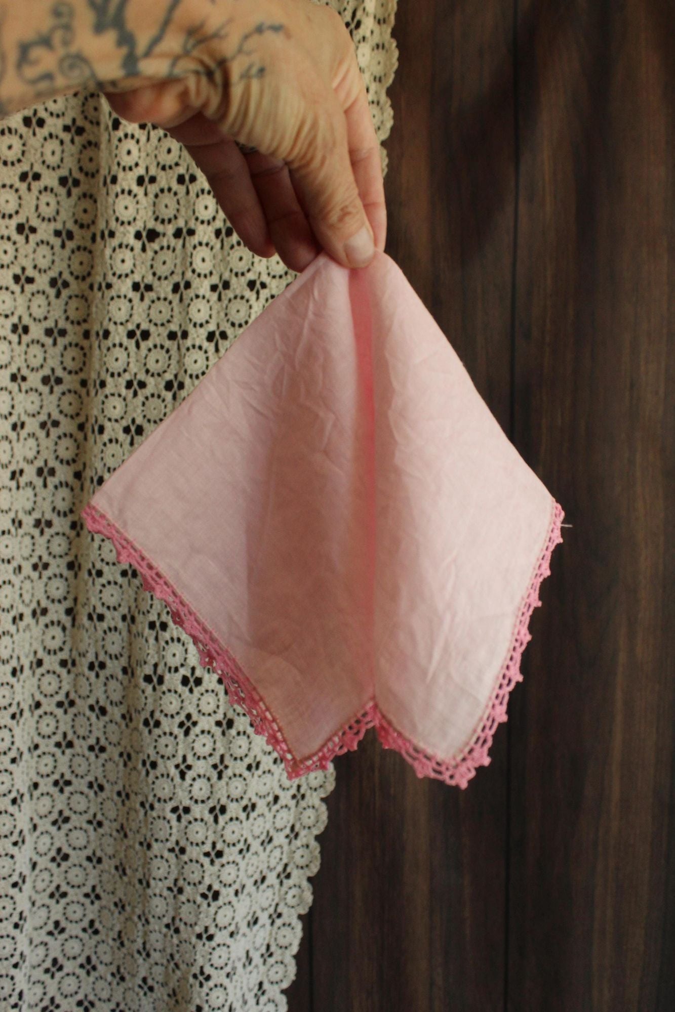 Vintage 1950s 1960s Pink Linen Handkerchief With Crochet Lace Trim