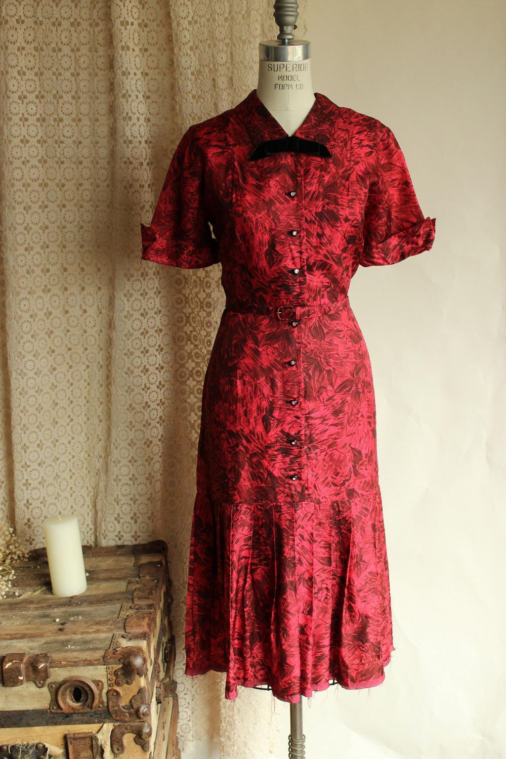 Vintage 1950s House of Shroyers Red and Black Floral Print Dress with Belt