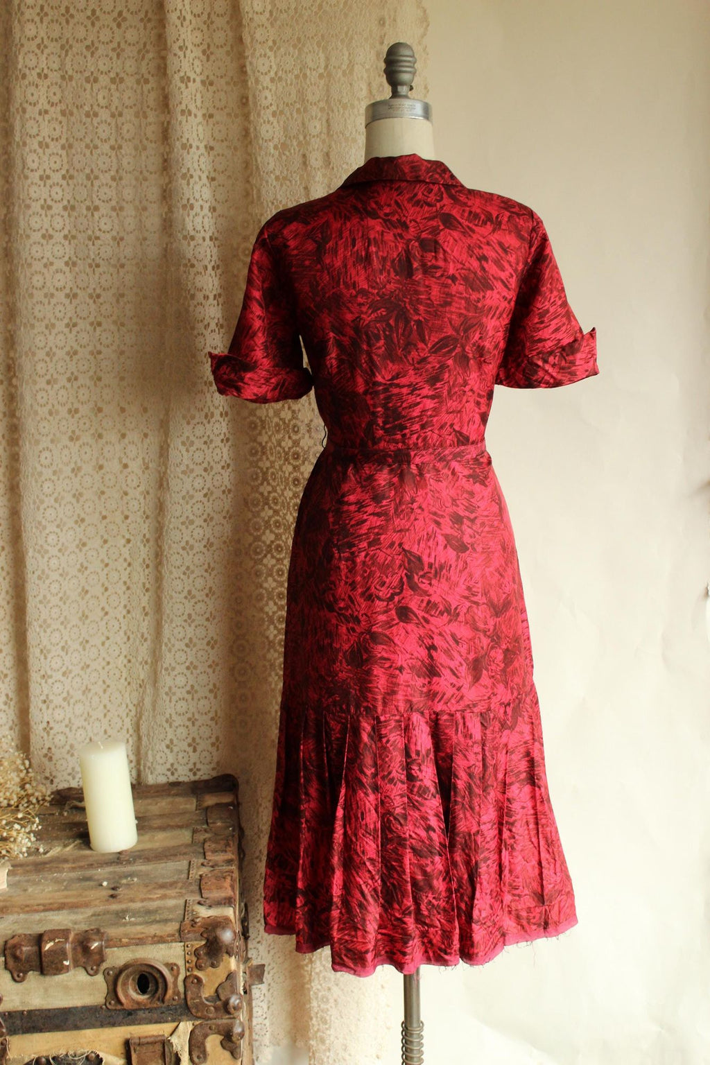 Vintage 1950s House of Shroyers Red and Black Floral Print Dress with Belt