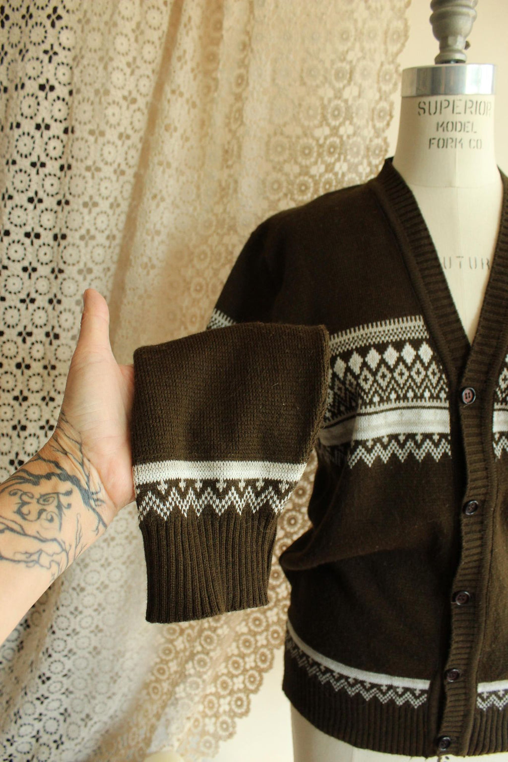 Vintage 1950s 1960s Jaguar Mexican Brown and White Cardigan