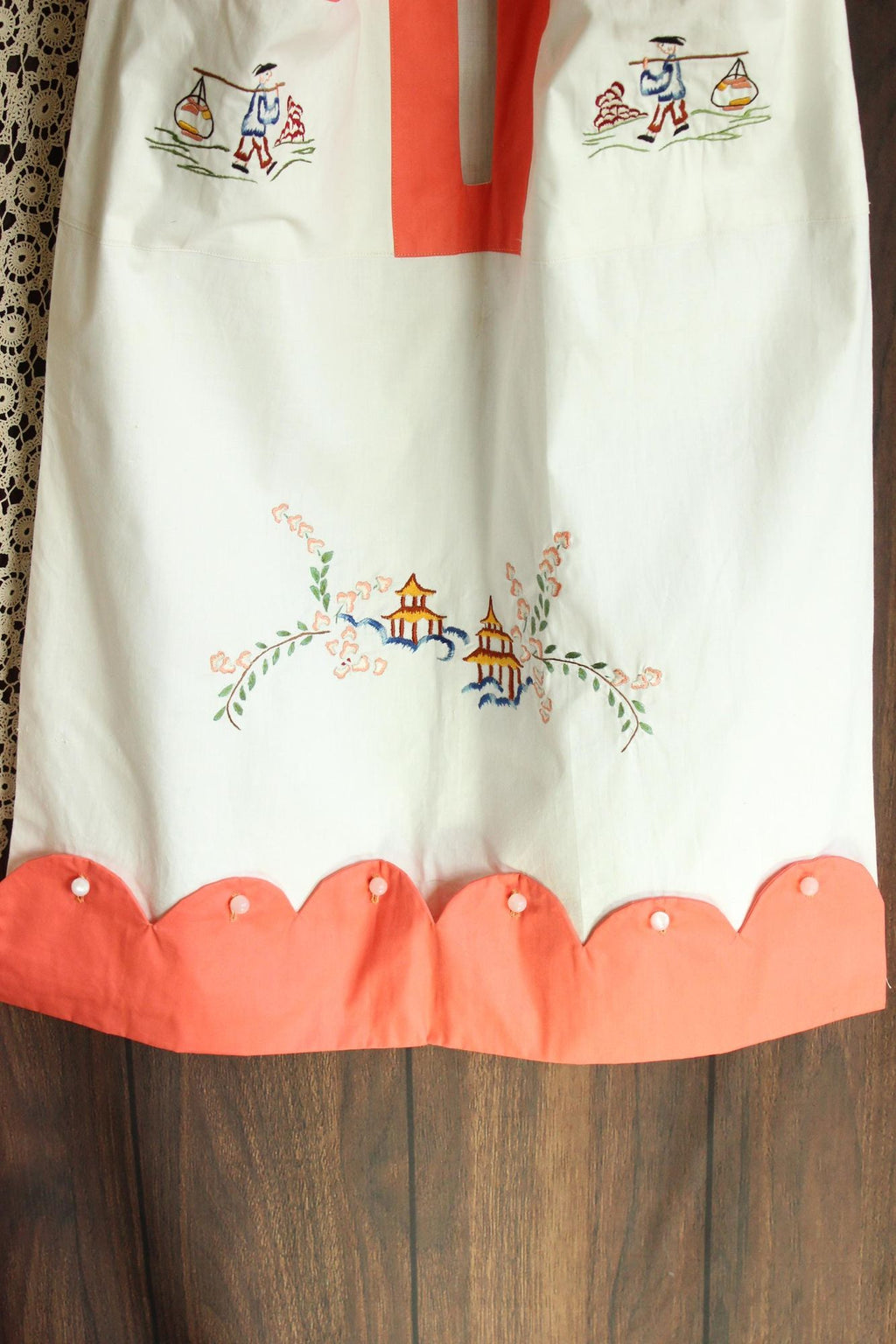 Vintage 1950s Orange Asian Themed Laundry Bag