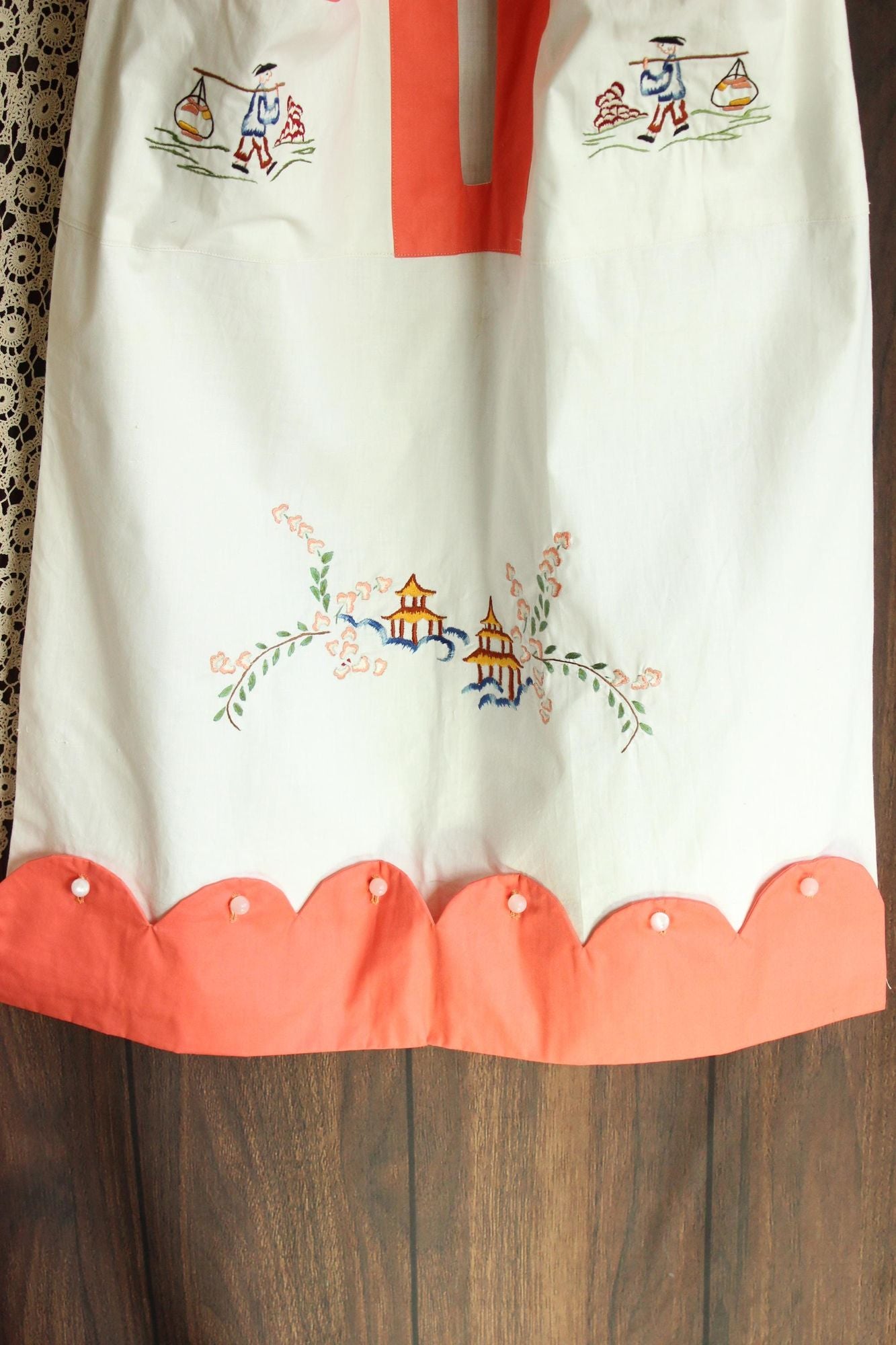 Vintage 1950s Orange Asian Themed Laundry Bag