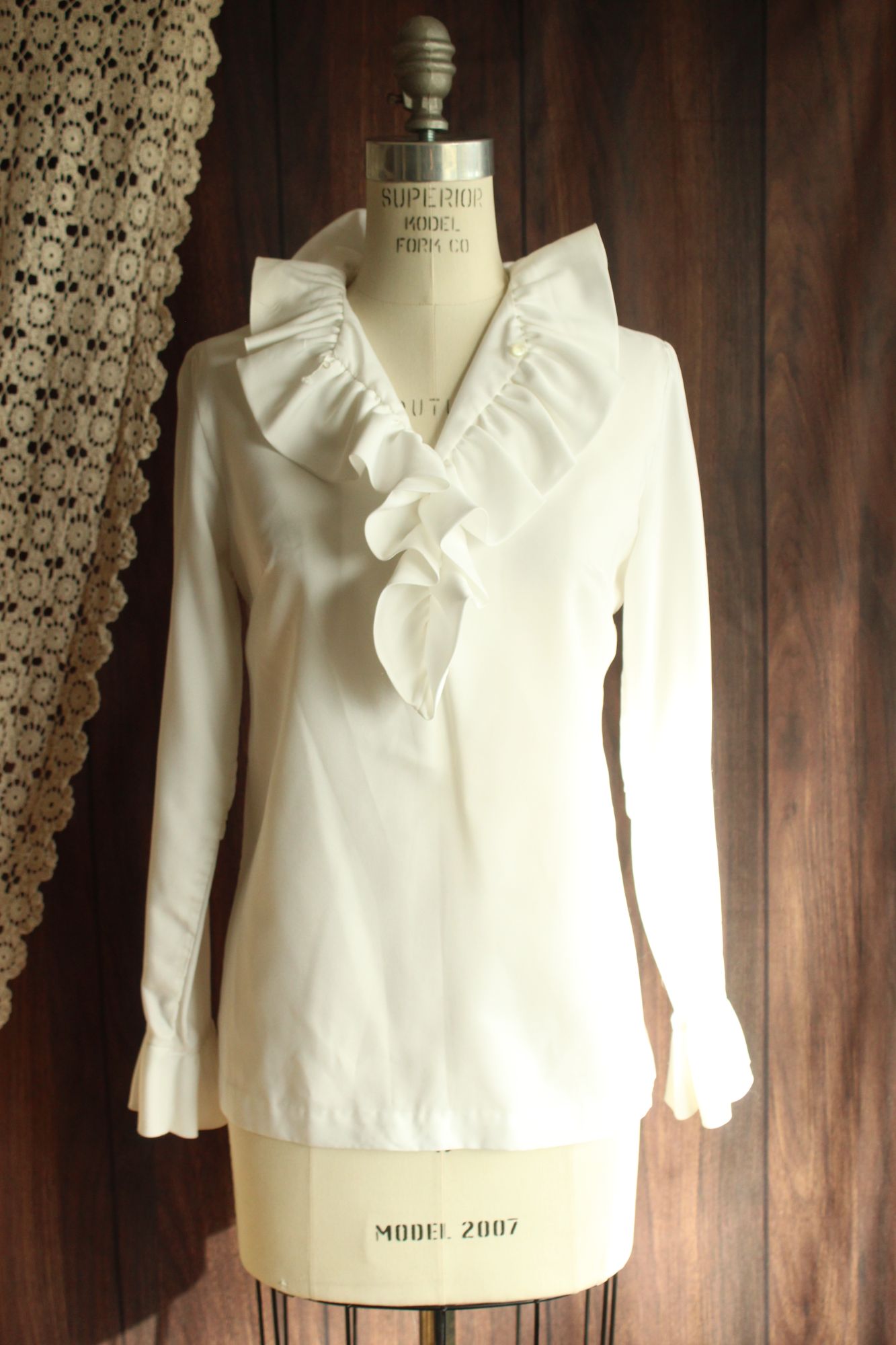 Vintage 1960s Teddi of California White Ruffle Collar Blouse