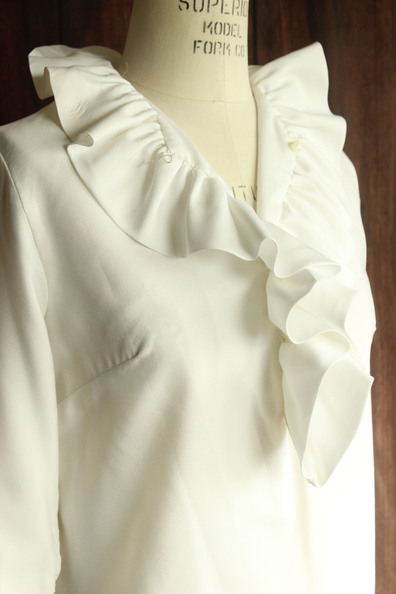 Vintage 1960s Teddi of California White Ruffle Collar Blouse