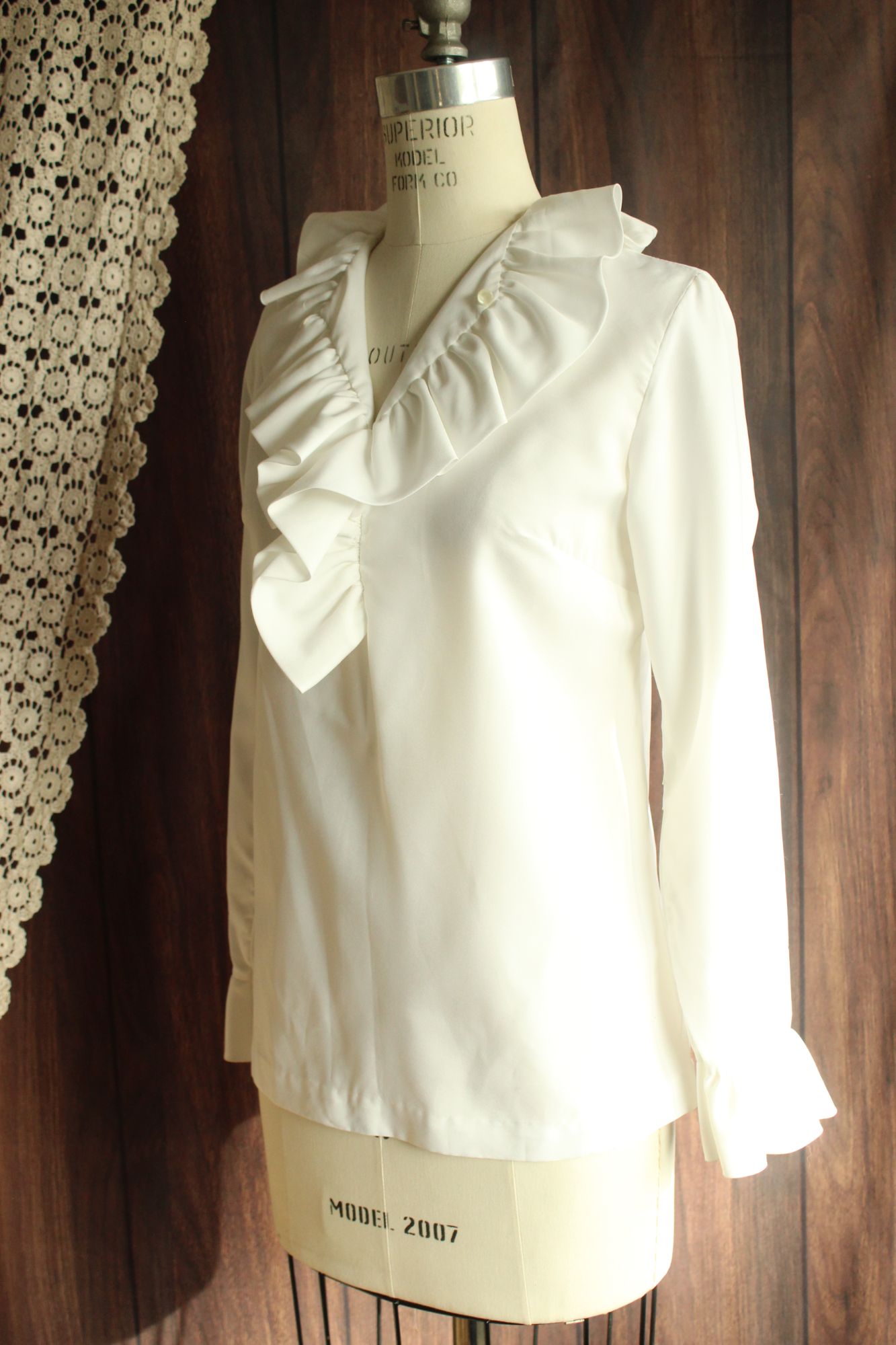 Vintage 1960s Teddi of California White Ruffle Collar Blouse