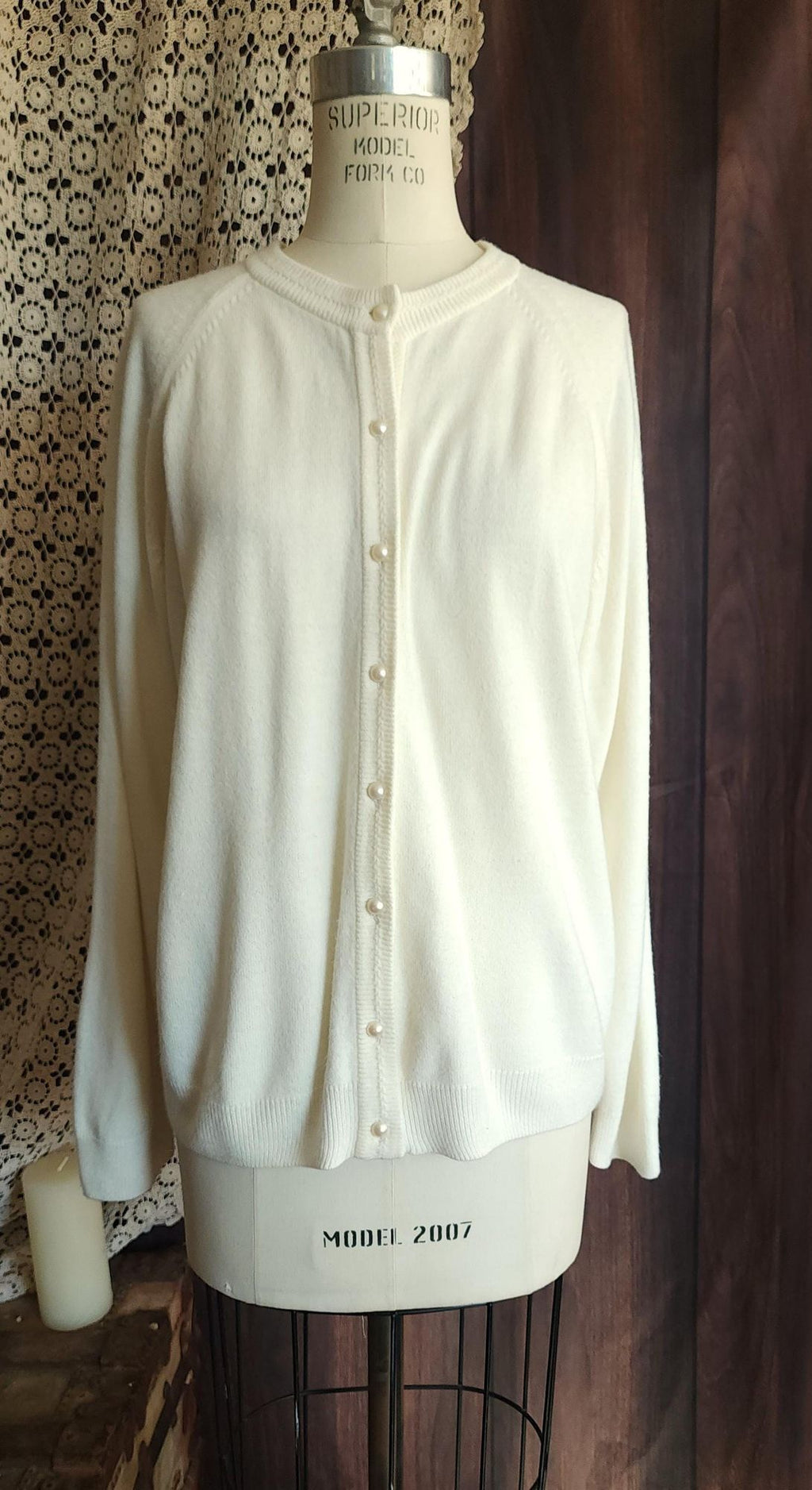 Vintage 1980s 1990s Studio Works Knit Winter White Cardigan Sweater