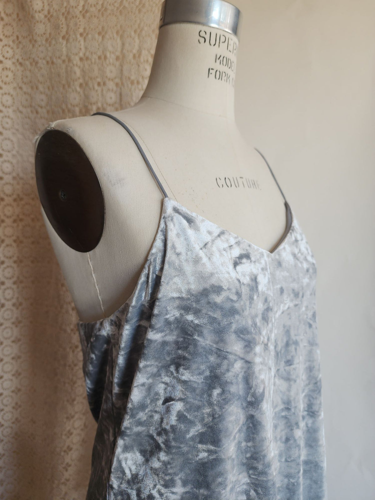 CeCe Dress, "Mia" Silver Crushed Velvet Mini slipdress, Size 4, Racerback