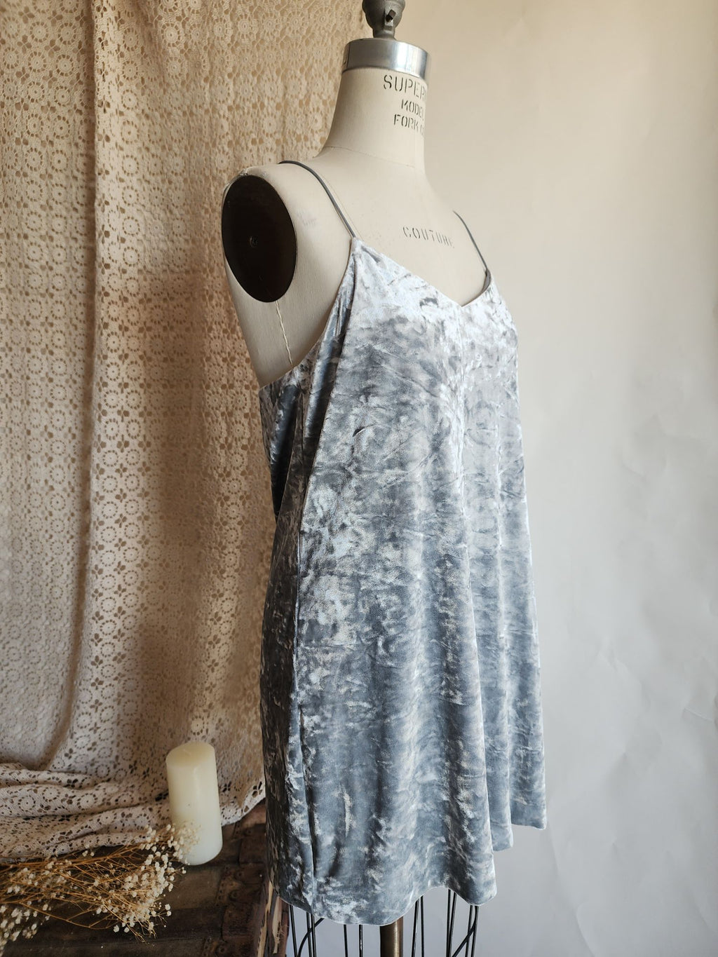 CeCe Dress, "Mia" Silver Crushed Velvet Mini slipdress, Size 4, Racerback