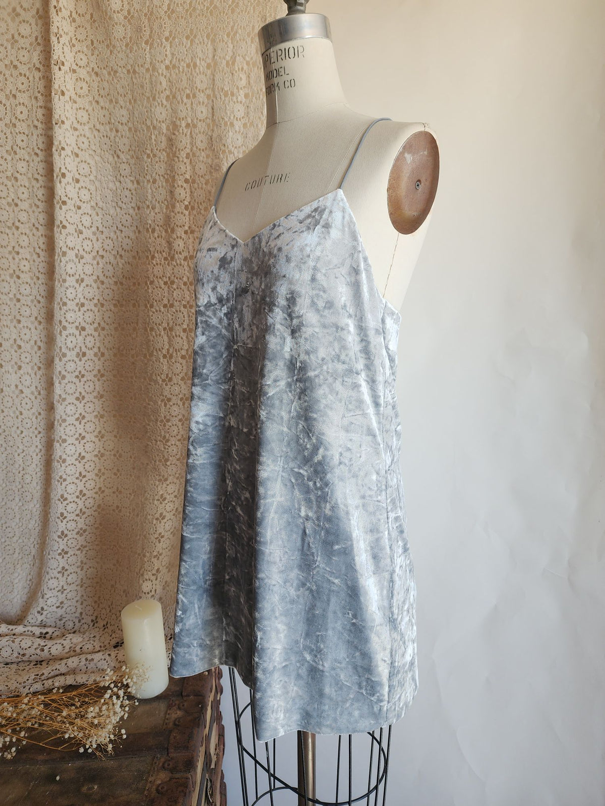 CeCe Dress, "Mia" Silver Crushed Velvet Mini slipdress, Size 4, Racerback