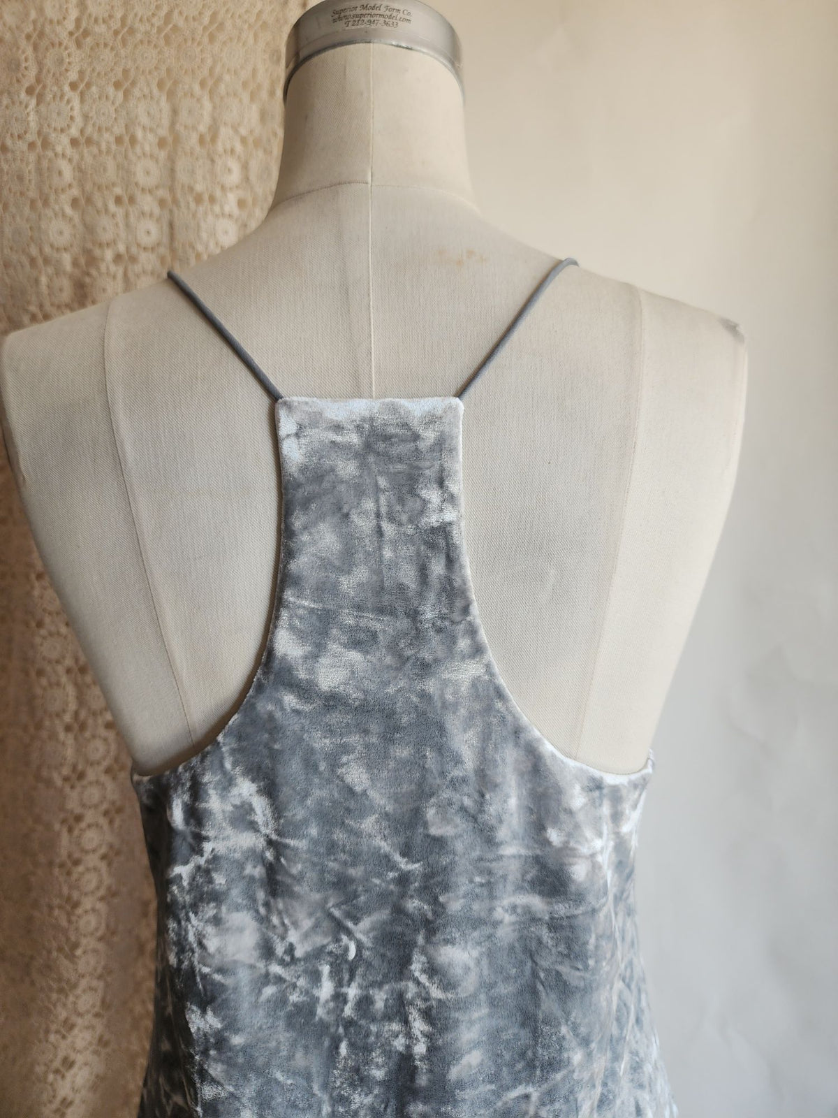 CeCe Dress, "Mia" Silver Crushed Velvet Mini slipdress, Size 4, Racerback