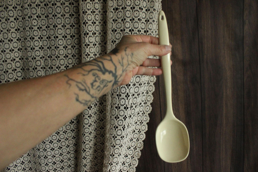 Vintage 1970s Large Cream Melamine Ware Ladle