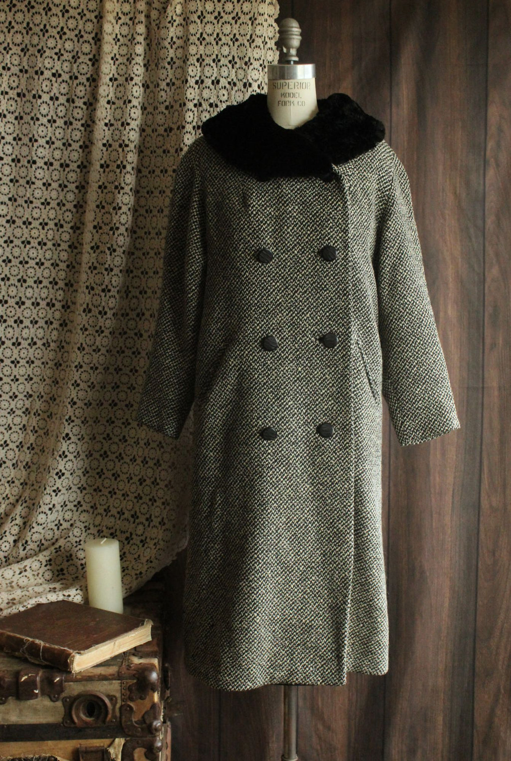 Vintage 1950s Coat, Volup Bergdorf Goodman Black and White Tweed Wool Overcoat With Faux Fur Collar, Double Breasted Anglo Fabrics