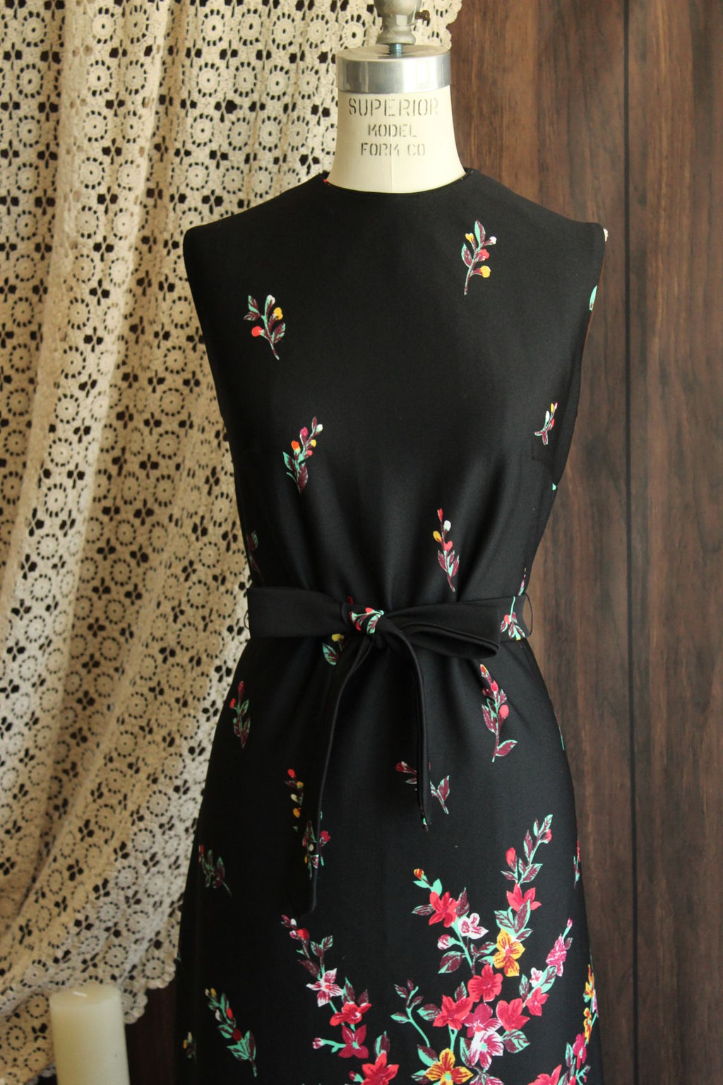Vintage 1970s Lady Carol Black Floral Print Maxidress
