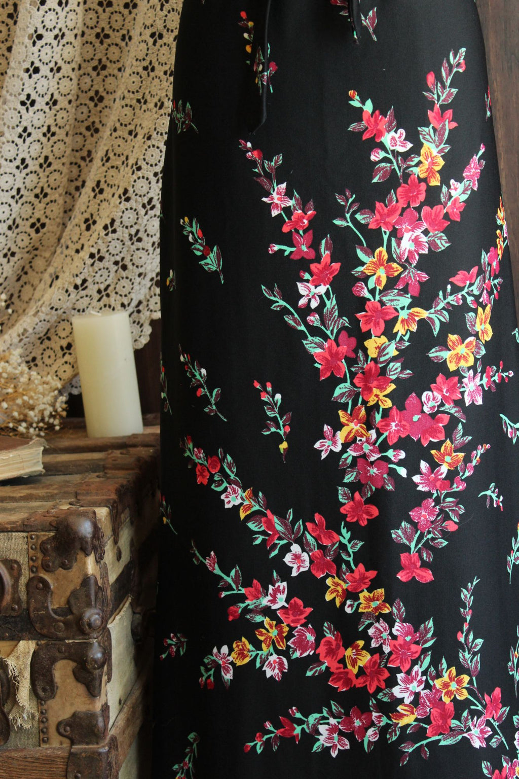 Vintage 1970s Lady Carol Black Floral Print Maxidress
