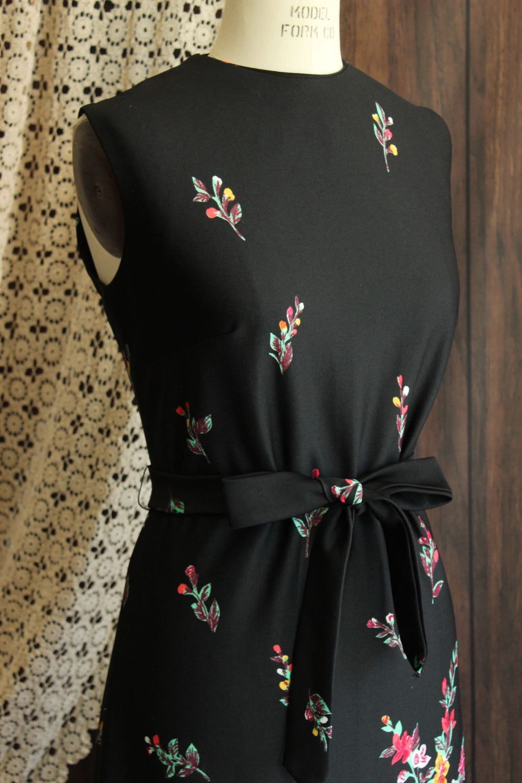 Vintage 1970s Lady Carol Black Floral Print Maxidress