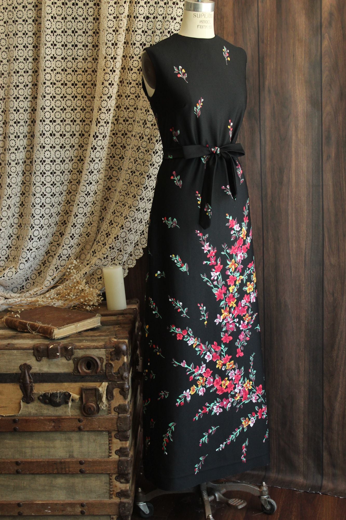 Vintage 1970s Lady Carol Black Floral Print Maxidress