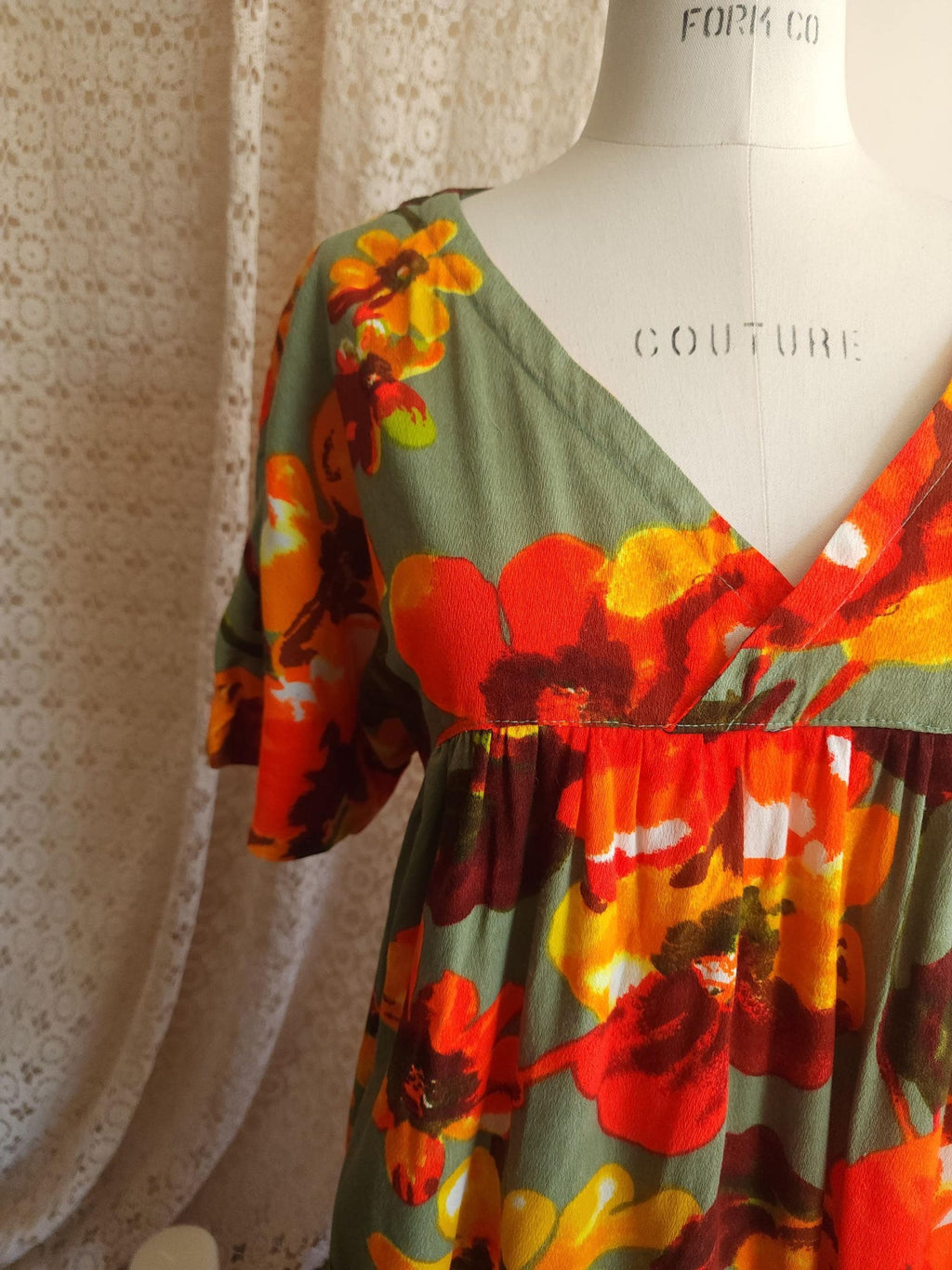 Vintage 1960s Volup Tiki Style Hawaiian Floral Print Mumu Dress