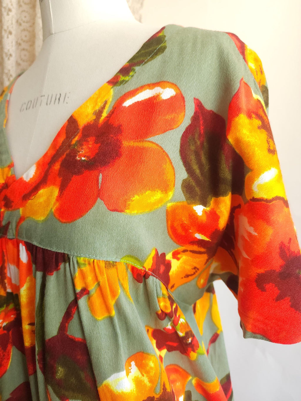 Vintage 1960s Volup Tiki Style Hawaiian Floral Print Mumu Dress